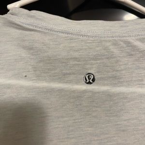 LULULEMON MEAN TSHIRT LARGE